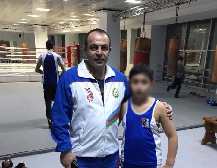Bakıda həyat yoldaşı tərəfindən öldürülən şəxs məşhur kikboks məşqçisi imiş - TƏFƏRRÜAT - FOTO