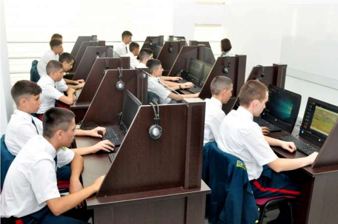 Dövlət Sərhəd Xidmətinin Xüsusi Məktəbinə şagird qəbulu elan edilir