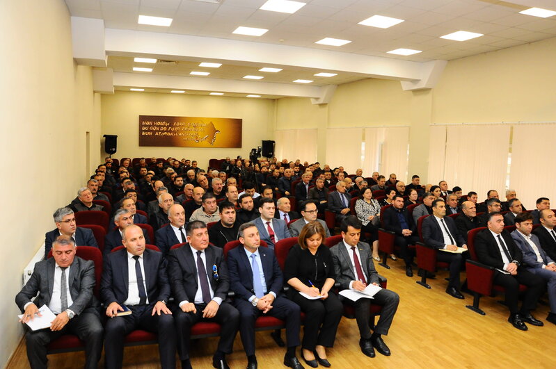 Göygöldə sahibkar və fermerləri maraqlandıran məsələlər müzakirə edildi - FOTOLAR