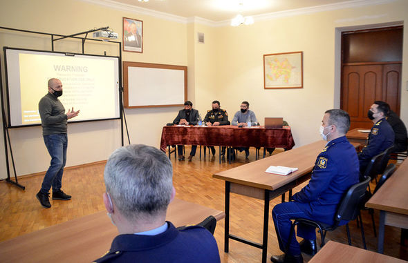 Ali Hərbi Məktəbin kursantları üçün seminar keçirilib - FOTO