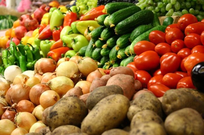 Məhsulların rayonlardan ucuz alınıb, Bakıda baha satılmasına səbəb nədir?