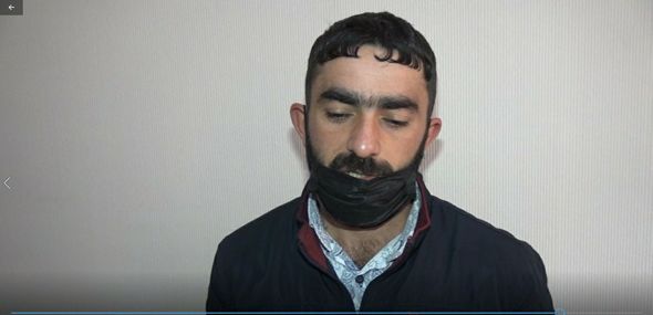 Narkotiki corabında gizlədən şəxs ələ keçdi - FOTO/VİDEO