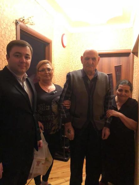 Emin Hacıyev Novruz bayramında seçiciləri ilə görüşdü - FOTO