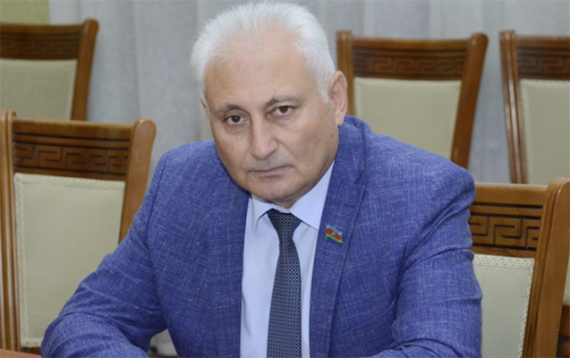 Prezidentdən deputatla bağlı - Sərəncam