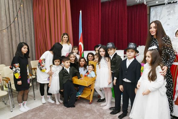 Mehriban Əliyeva Uşaq Psixonevroloji Mərkəzində əsaslı təmirdən sonra yaradılan şəraitlə tanış olub - FOTO