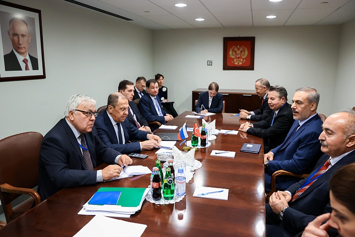 Lavrov və Fidan Cənubi Qafqazla bağlı RAZILIĞA GƏLDİ
