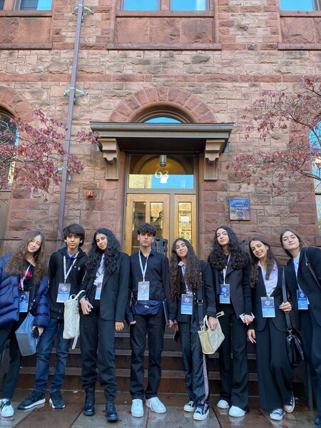 Oxbridge Akademiyasının şagirdləri Azərbaycana 6 qızıl, 15 gümüş medalla qayıdır - FOTO/VİDEO