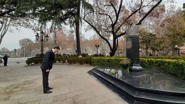 Gürcüstanda ümummilli lider Heydər Əliyevin xatirəsi anılır - FOTO