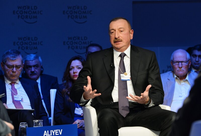 Davosdan görünən AZƏRBAYCAN