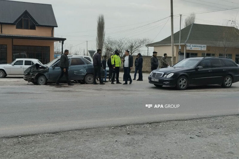 Xaçmazda minik avtomobilləri toqquşdu, yaralılar var - FOTO