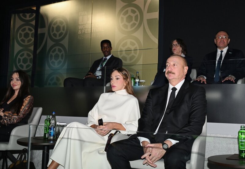 Prezident İlham Əliyev FIFA U-15 dünya çempionatının və festivalının açılış mərasimini izləyib - FOTOLAR