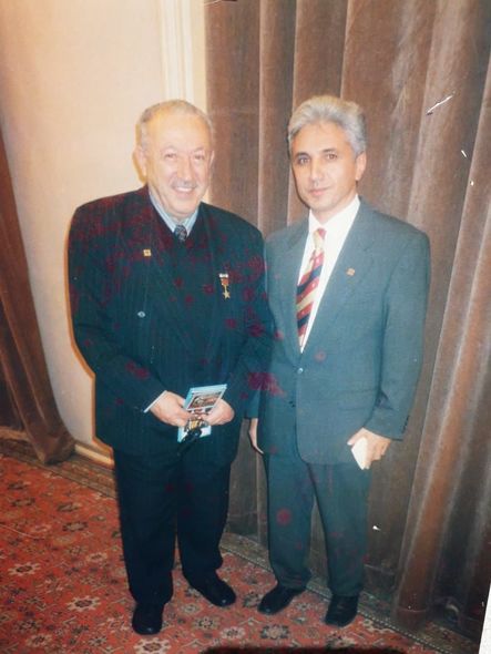 Azərbaycanı beynəlxalq arenada tanıdan rəssam Tahir Salahov - FOTO
