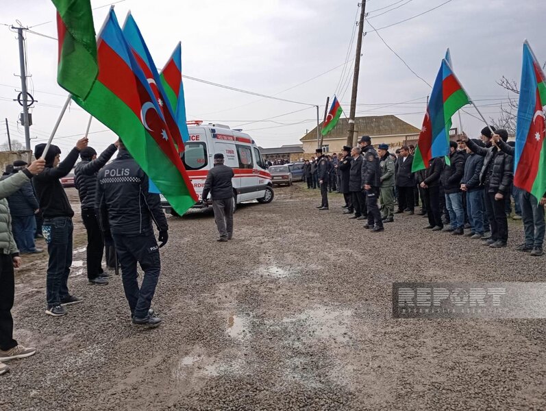 Birinci Qarabağ müharibəsinin şəhidi Elşən Tağıyev dəfn edildi - FOTOLAR