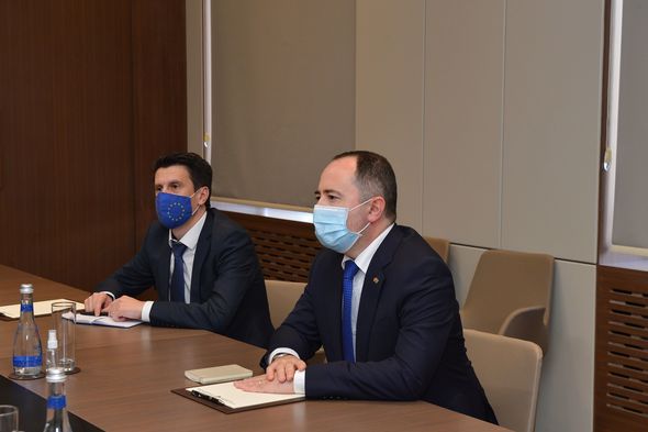 Ceyhun Bayramov Rumıniyanın Azərbaycandakı səfirini qəbul edib - FOTO