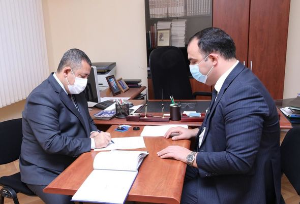 Azərbaycanda ofislə təmin edilmiş siyasi partiyaların sayı 14-ə çatıb - FOTO