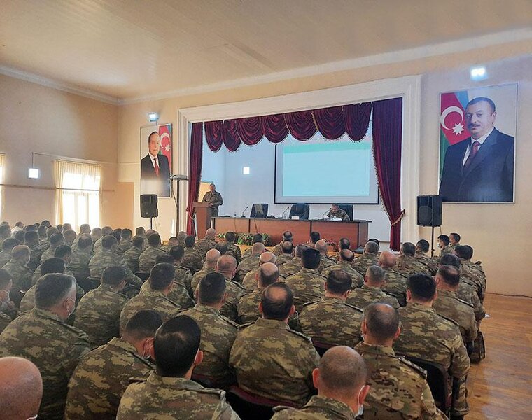 Azərbaycan Ordusunun Baş Qərargah rəisi azad edilmiş ərazilərə getdi