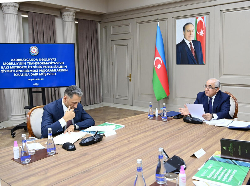 Bakı nəqliyyatı ilə bağlı VACİB TOPLANTI - Tapşırıqlar verildi - FOTO