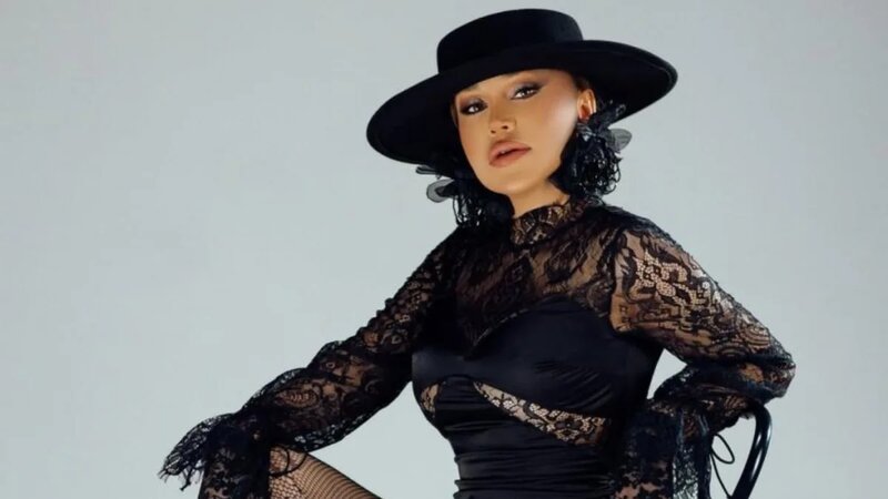 Qadınlar gərək bir-birini incitməsin' - Rəqqsanə susqunluğunu pozdu