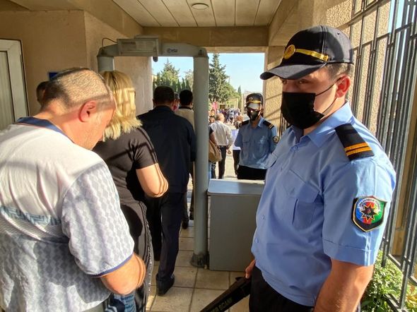İki şəhidimizin ailə üzvləri SOCAR-da işlə təmin olunub - FOTO