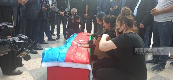 Erməni terroru nəticəsində həlak olan polis Asim Camalzadə ilə vida mərasimi keçirilib - FOTO