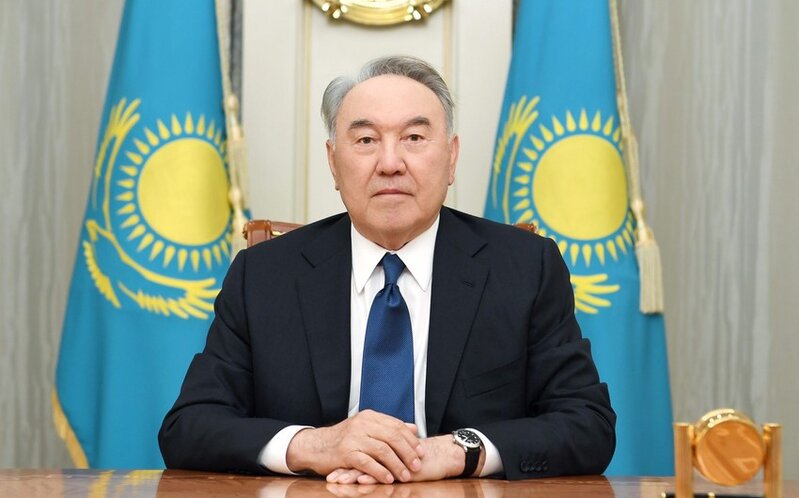 Nursultan Nazarbayev İlham Əliyevi təbrik etdi