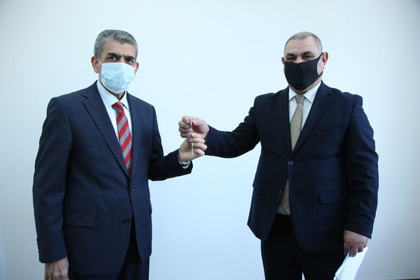 Daha beş siyasi partiya ofis sahəsi ilə təmin olundu – FOTO
