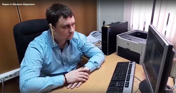 El məsəlini əyani göstərən rusiyalı deputata ağlasığmaz cəza - FOTO