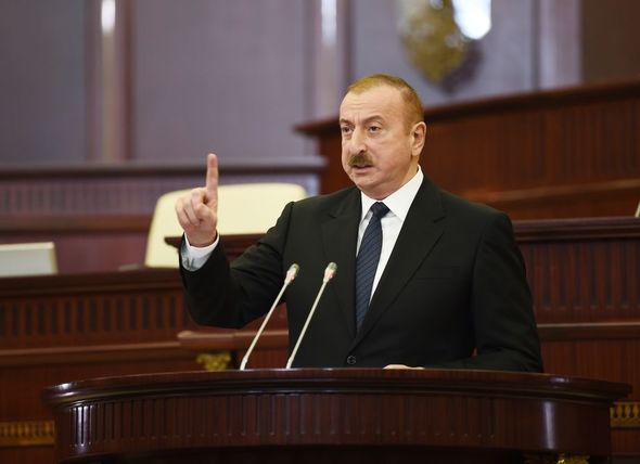 Yeni çağırış Milli Məclisin ilk iclası başa çatdı - YENİLƏNİB + FOTO