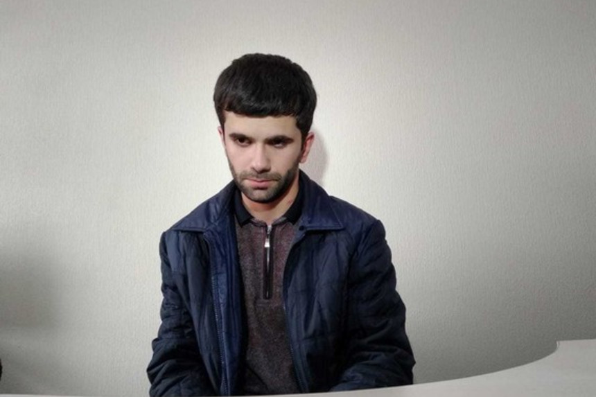 Sosial şəbəkələrdə avtomobil satmaq adı ilə dələduzluq edən şəxs tutulub - FOTO
