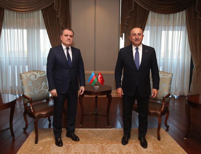 XİN-dən Azərbaycan və Türkiyə xarici işlər nazirlərinin görüşü ilə bağlı AÇIQLAMA - YENİLƏNİB + FOTO 