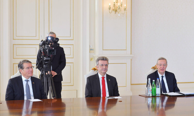 Prezident Alman İqtisadiyyatının Şərq Komitəsinin sədrini qəbul edib - FOTO