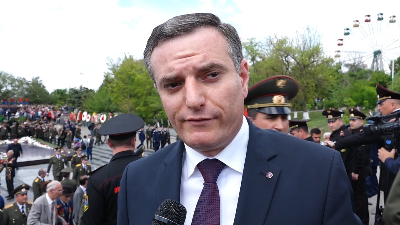 Ermənistanın keçmiş müdafiə naziri: "Münhen debatı məni məyus etdi