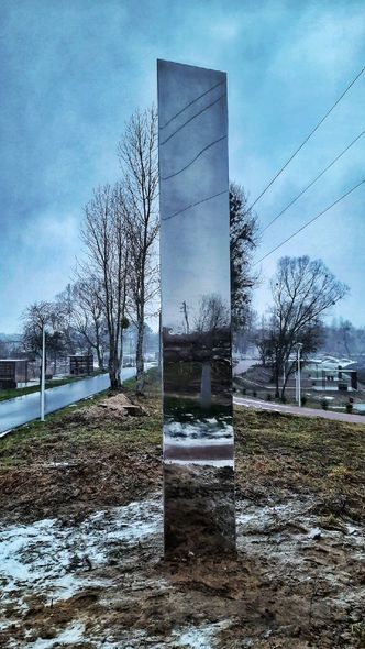 Məşhur monolitdən Rusiyada da peyda oldu - FOTO 