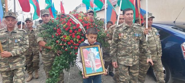 Şəhidimiz Göygöldə dəfn edildi - FOTO
