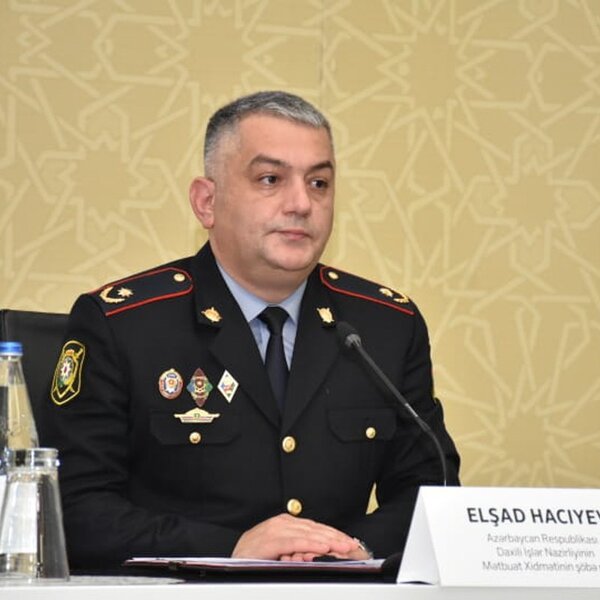 'O foto kiminsə 'TikTok'da 'jeton' toplamaq niyyəti ilə çəkilib' - Elşad Hacıyev saçı qırxılan gəncdən danışdı