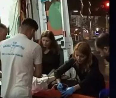 Daha bir müğənninin səhnədə ürəyi dayandı