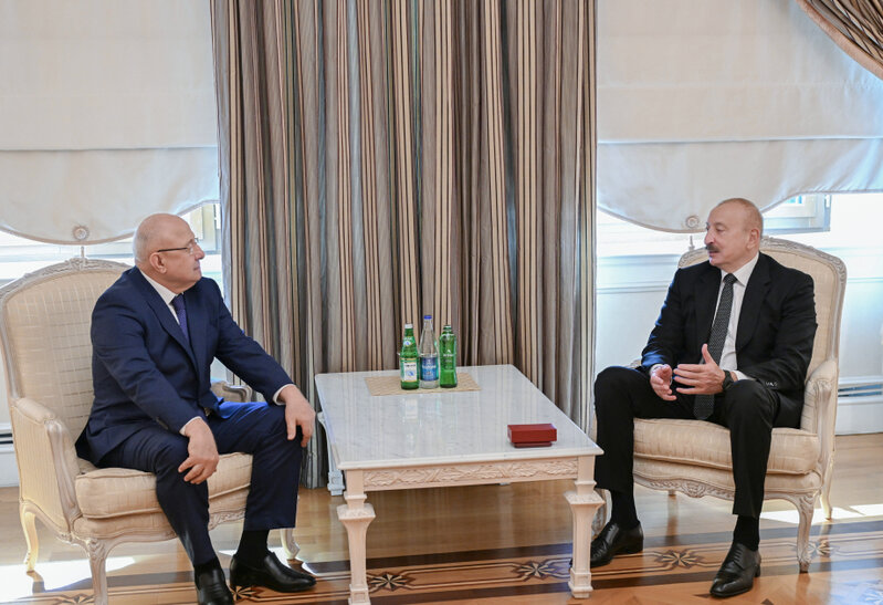 Prezident Qurban Qurbanova
