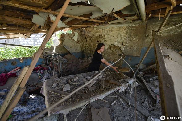 Ermənistan silahlı bölmələrinin Tovuzda dağıtdığı evlər – FOTOREPORTAJ 