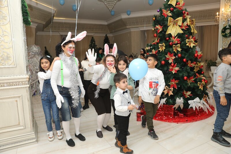 Abşeronda Yeni İl bayramı münasibəti ilə şənlik keçirilib - FOTOLAR