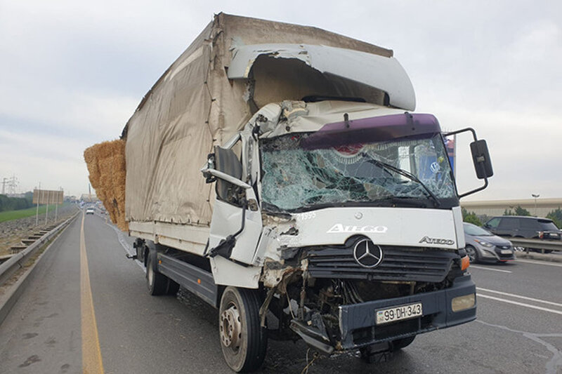 Bakıda 5 nəfərin ölümünə səbəb olan sürücüyə hökm oxundu