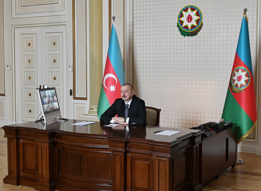 İlham Əliyev CISCO şirkətinin rəhbərləri ilə görüşdü - FOTO