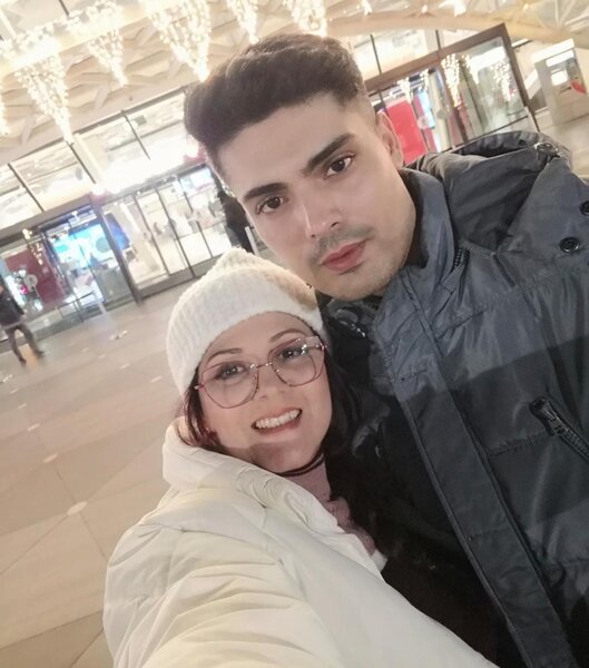 Bəturə Hüseynova oğlunu paylaşdı - FOTO