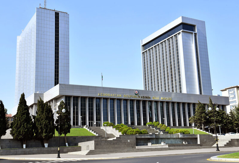 Milli Məclisin Daxili Nizamnaməsində dəyişiklik edildi