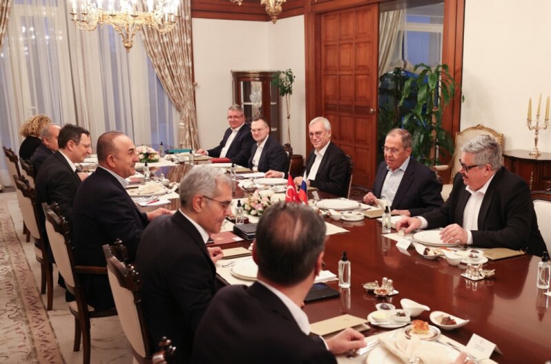 Çavuşoğlu və Lavrov iftar masası arxasında - FOTOLAR