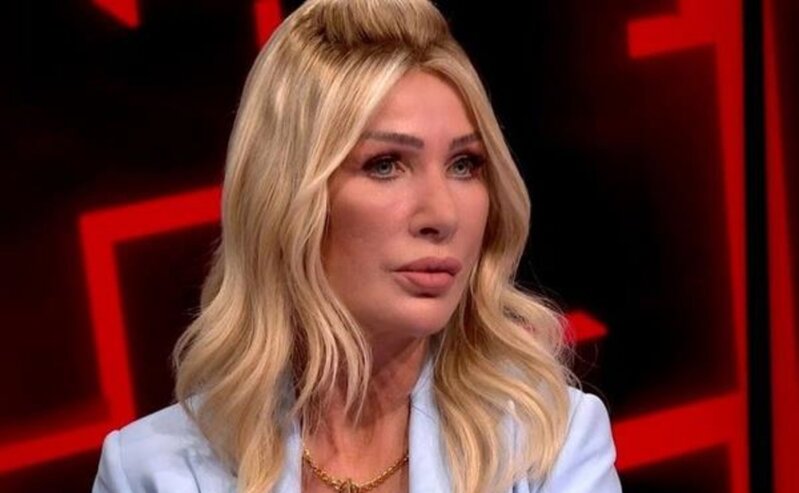 Türkiyəli məşhurlardan təyyarə qəzası ilə bağlı PAYLAŞIM