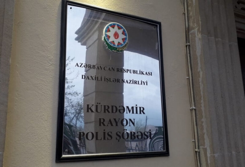 Kürdəmir rayonunda marketdən içərisində 2 min manat məbləğində pul olan seyf oğurlanıb