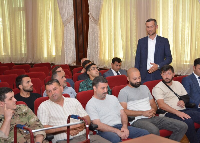 Abşeron rayonunda yaşayan şəhid ailələri və qazilərlə növbəti görüş keçirildi - FOTOLAR