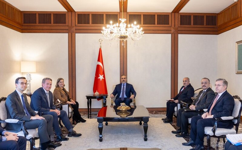 Blinkenin müavini Türkiyəyə gəldi, Fidanla görüşdü