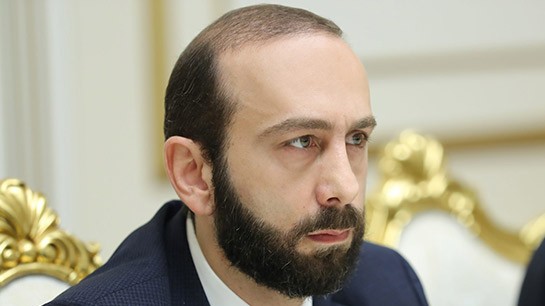 Mirzoyan Azərbaycanla münasibətlərin normallaşmasından danışdı</p> 
 <p>