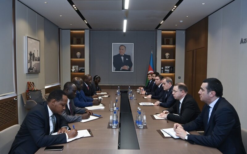 Azərbaycan və Uqanda arasında siyasi məsləhətləşmələr keçirilib